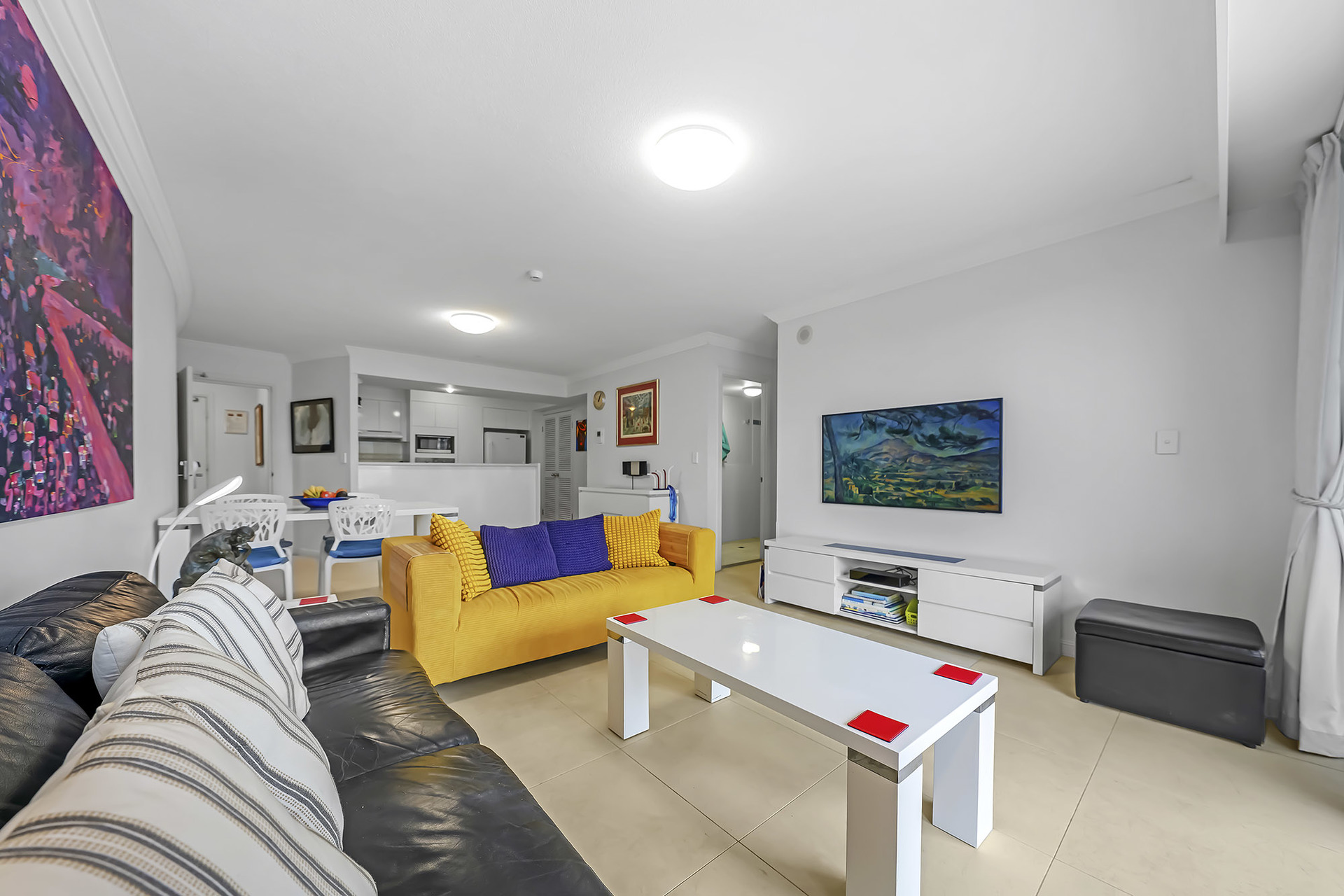 2404 / 24 Queensland Avenue, BROADBEACH QLD 4218