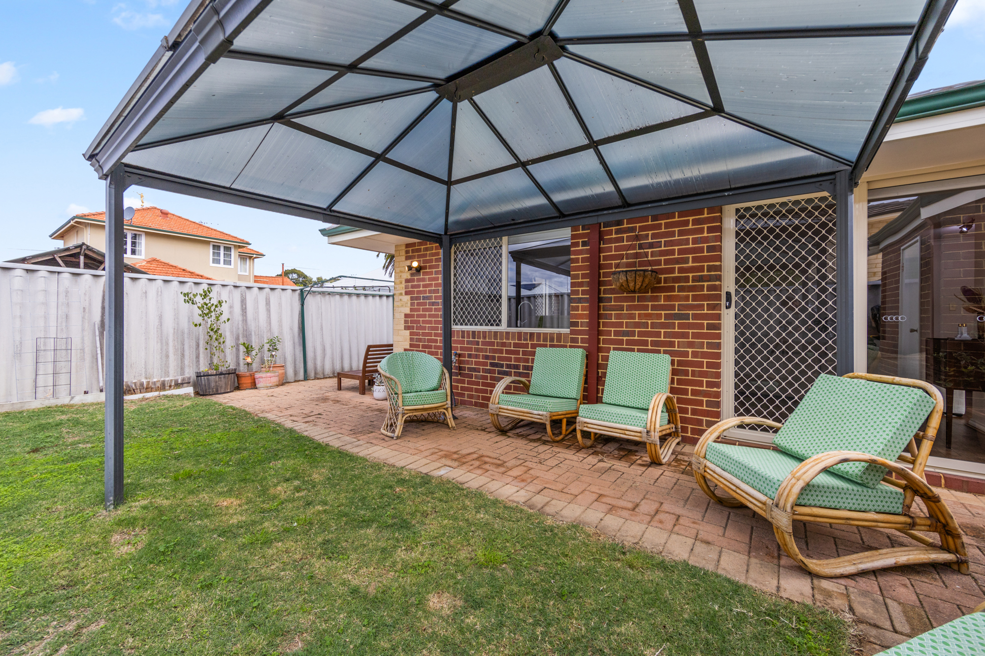 3 146 Shakespeare Ave Yokine WA 6060