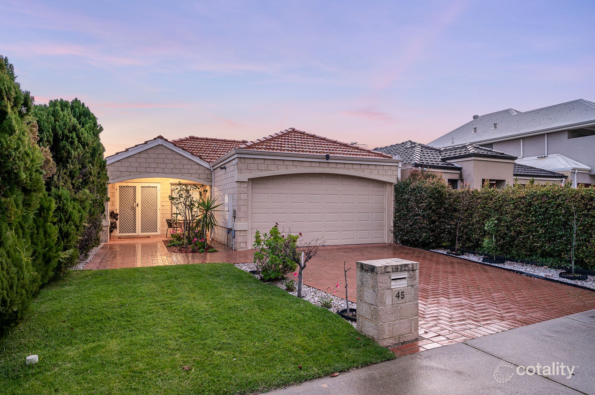 45 Canavan Crescent, MANNING WA 6152