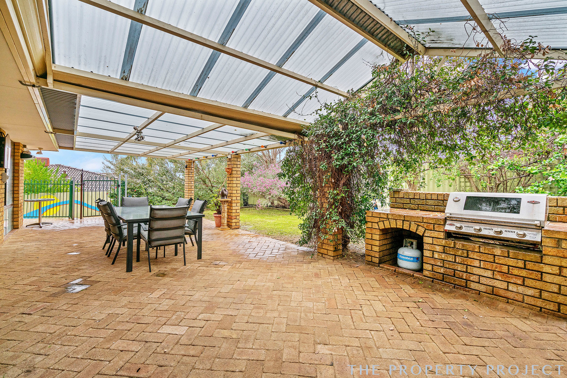 8 Pergola Place Edgewater WA 6027