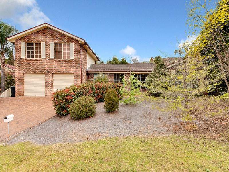 33 Claremont Cct, GLEN ALPINE NSW 2560