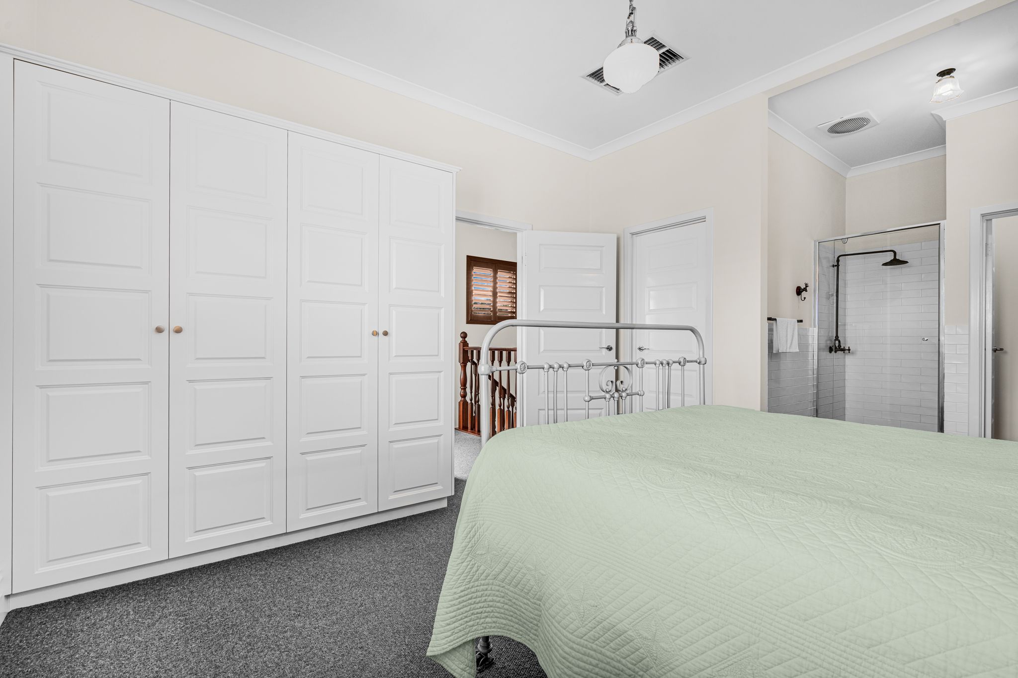 24 Leonora St Como WA 6152