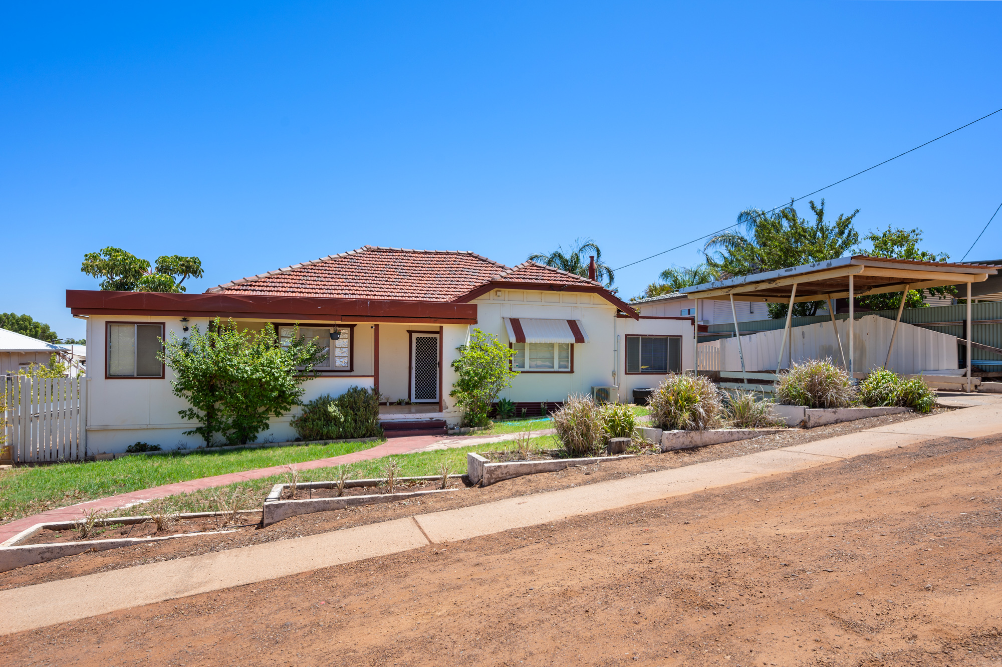 60 Killarney Street, HANNANS WA 6430
