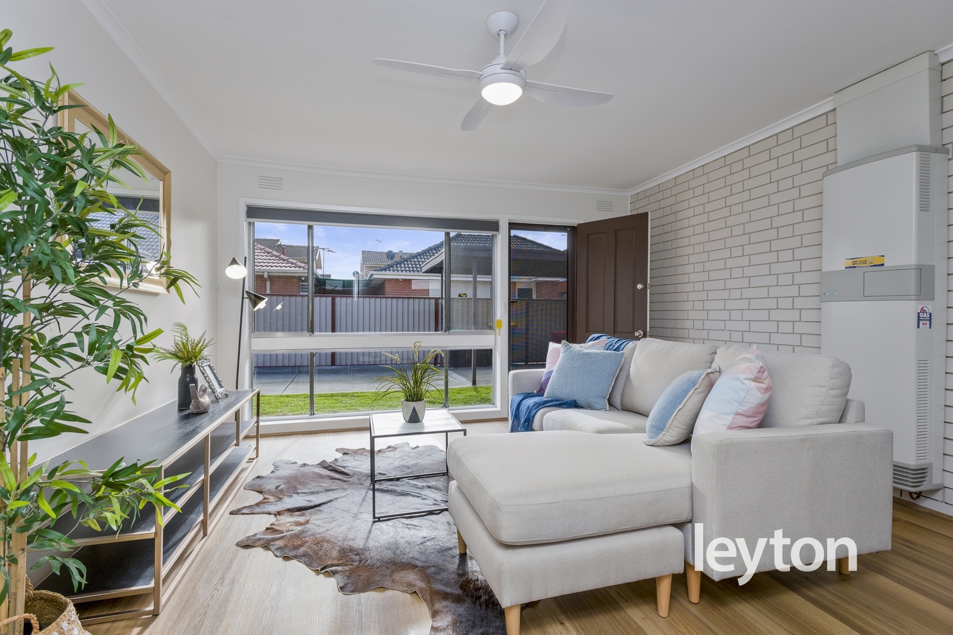 2 / 9 Allan Street, NOBLE PARK VIC 3174