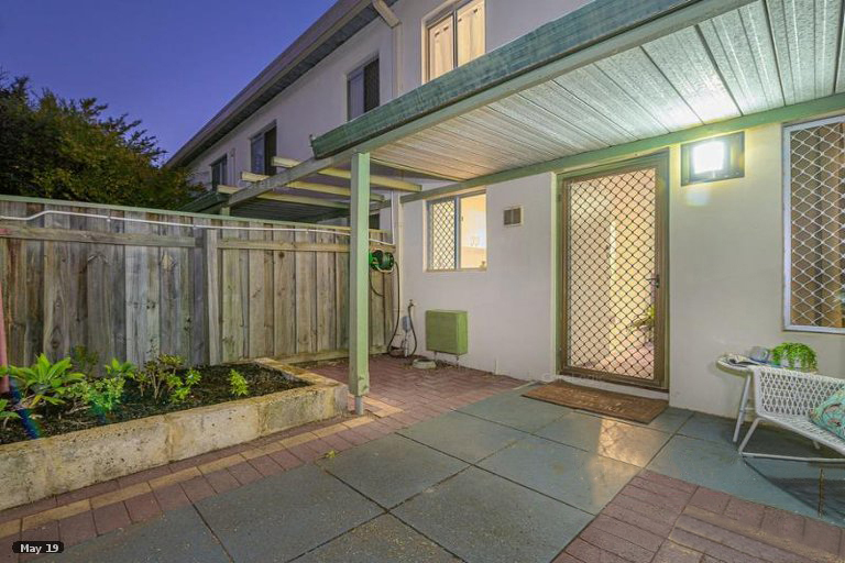 18 15 Flynn Street Churchlands WA 6018