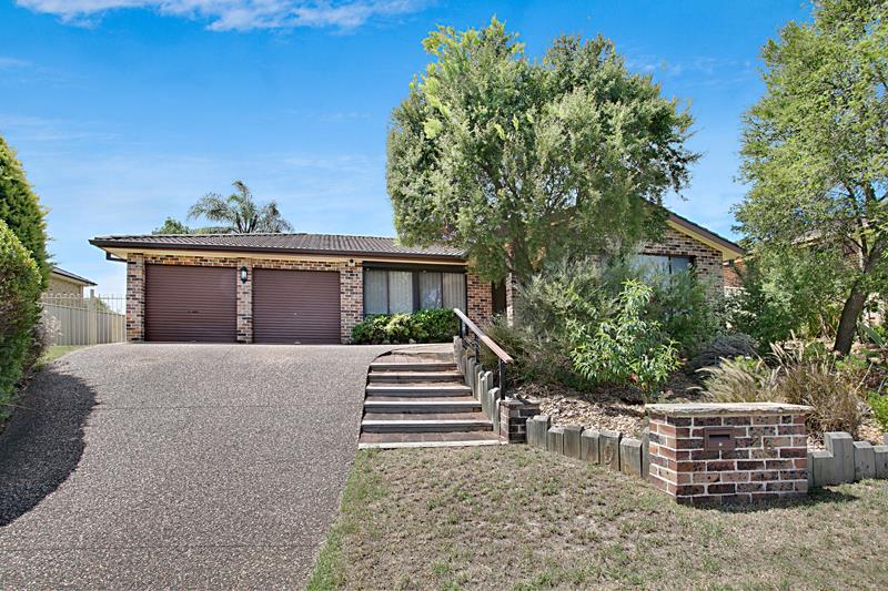 23 Stenhouse Dr, MOUNT ANNAN NSW 2567