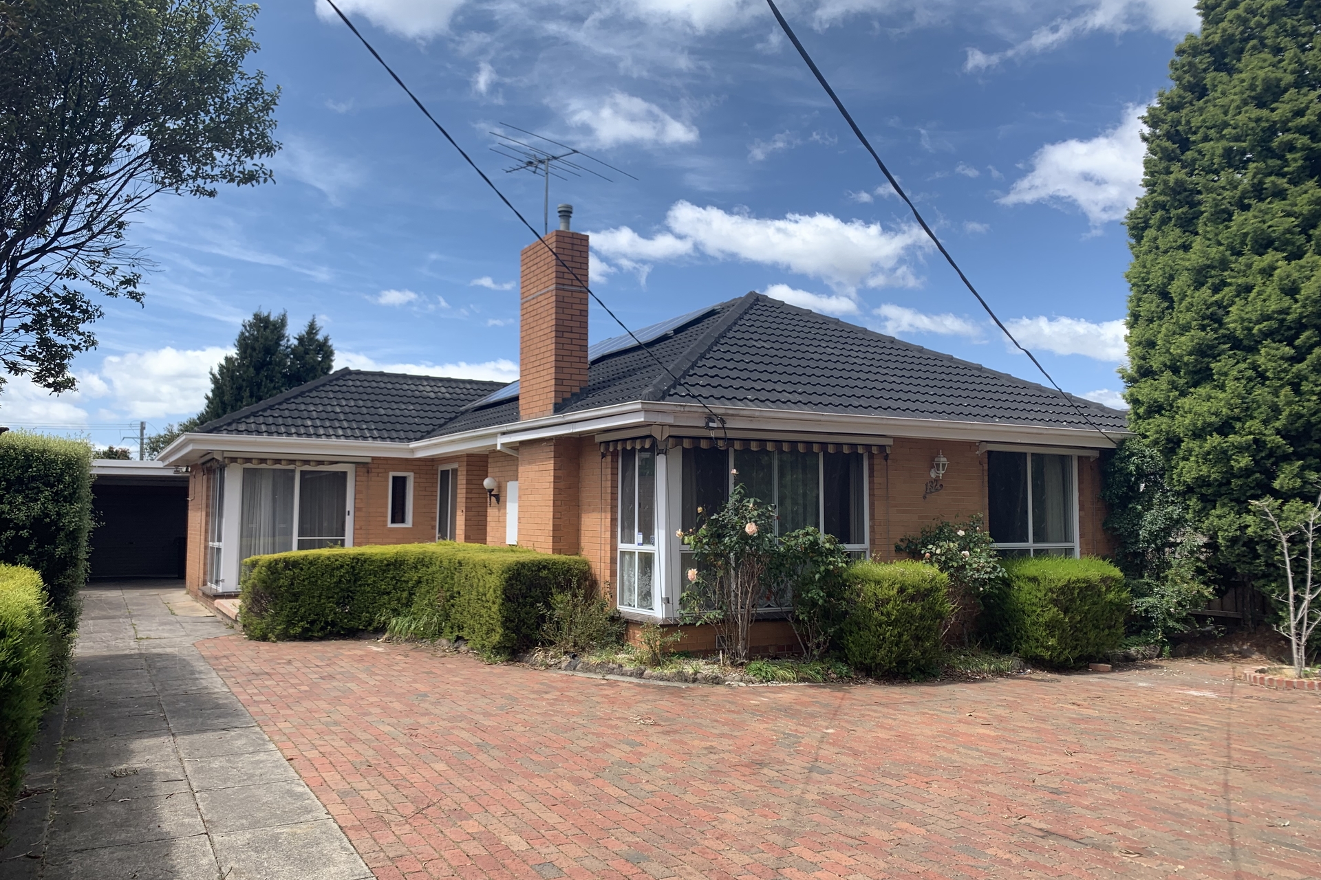 132 Blackburn Road, GLEN WAVERLEY VIC 3150