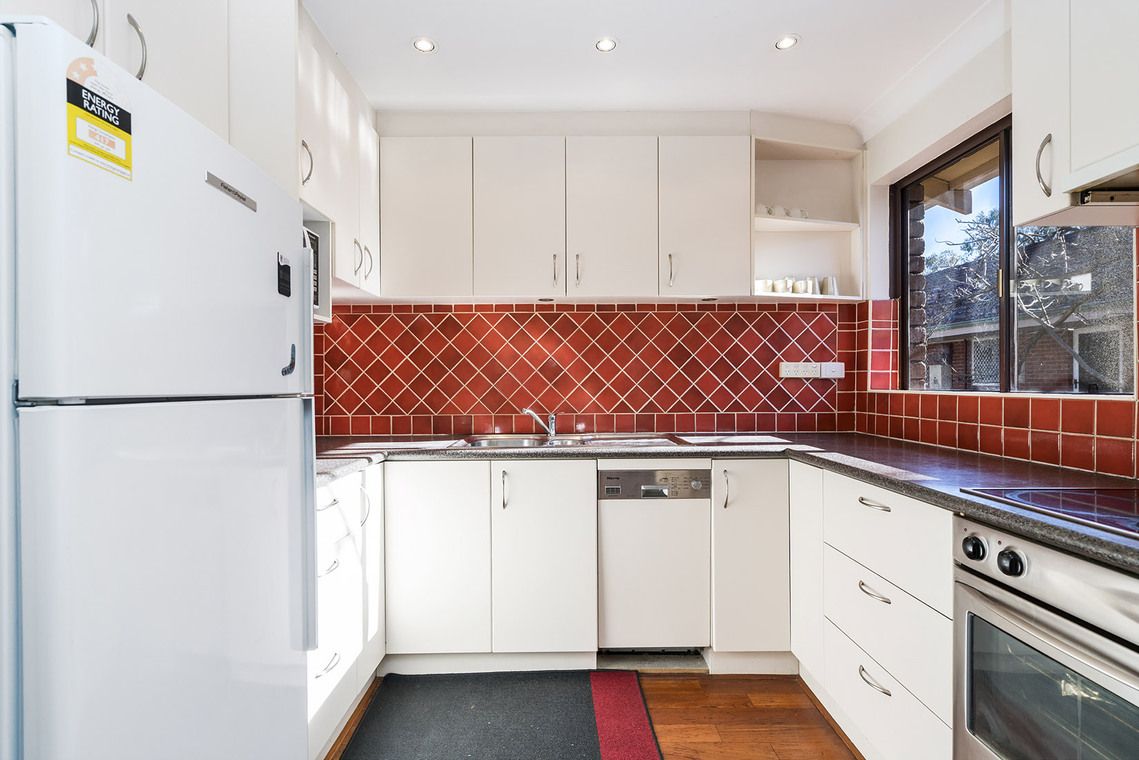 6 160 Broadway Crawley WA 6009