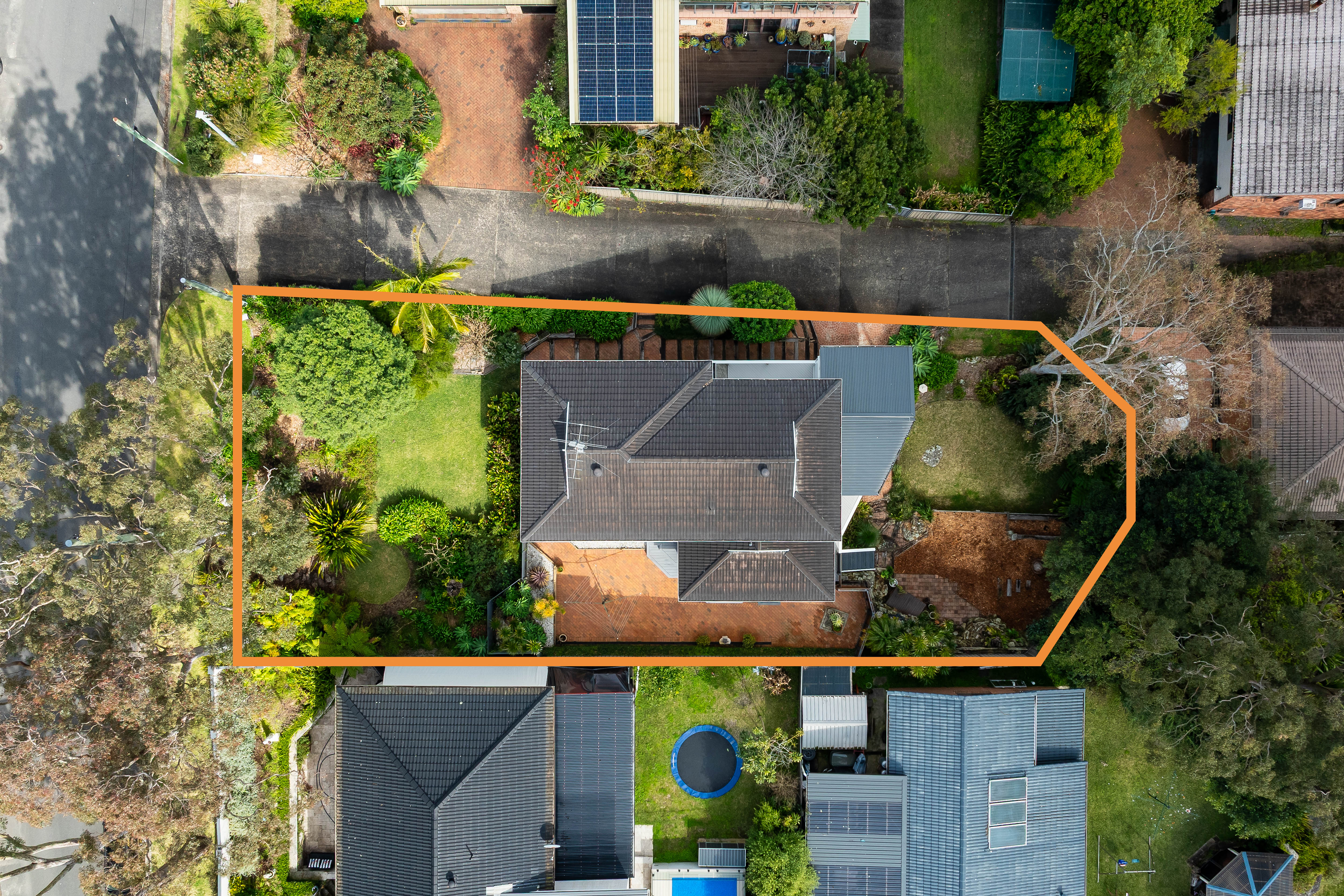 42 Halls Road, HELENSBURGH NSW 2508