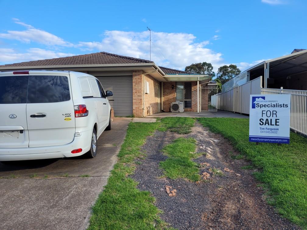 9B Valentine Place, ROSEMEADOW NSW 2560