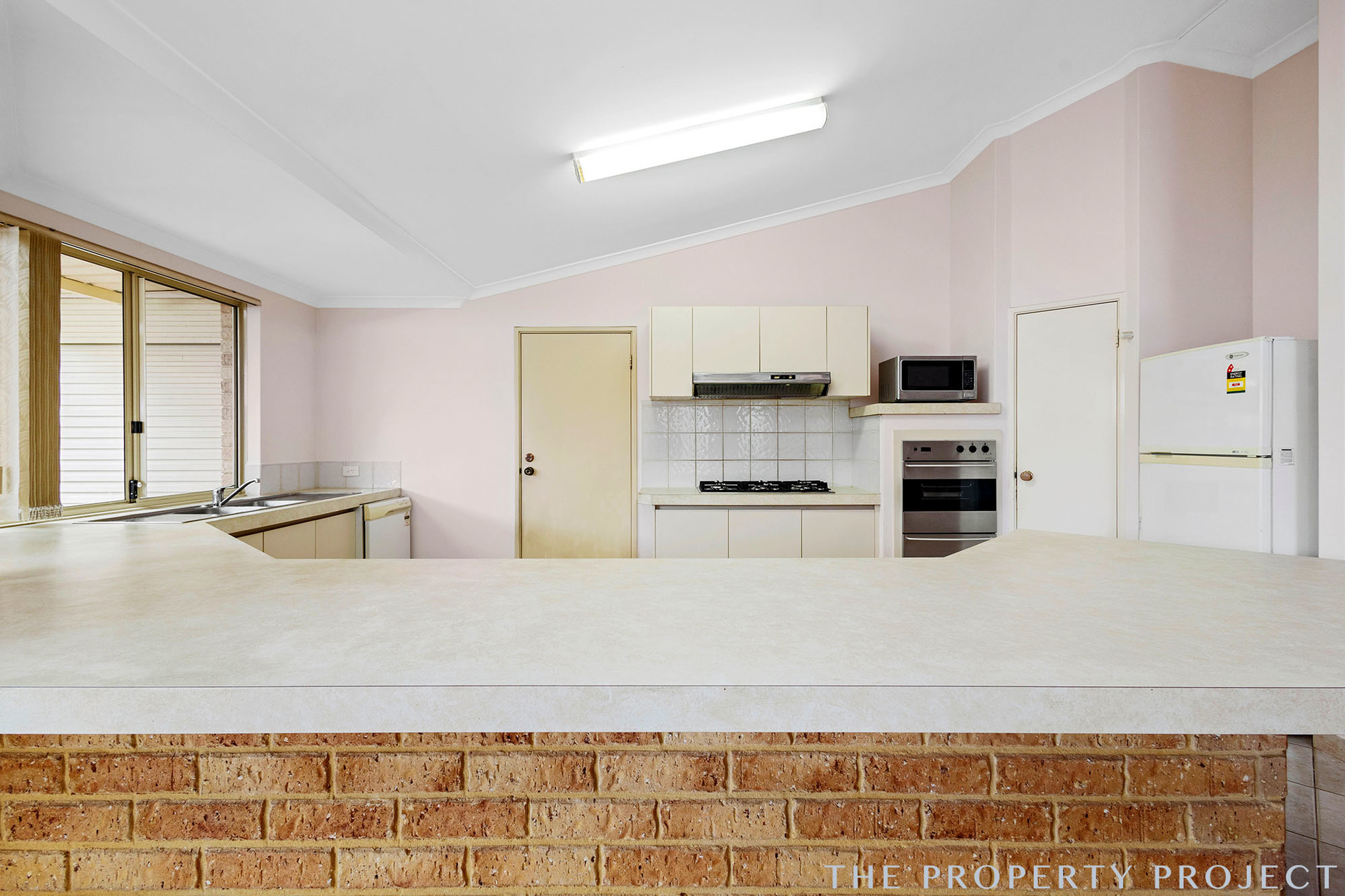 54 Woodhouse Circuit Canning Vale WA 6155