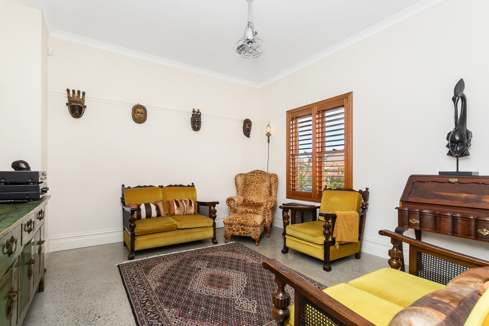 24 Leonora St Como WA 6152