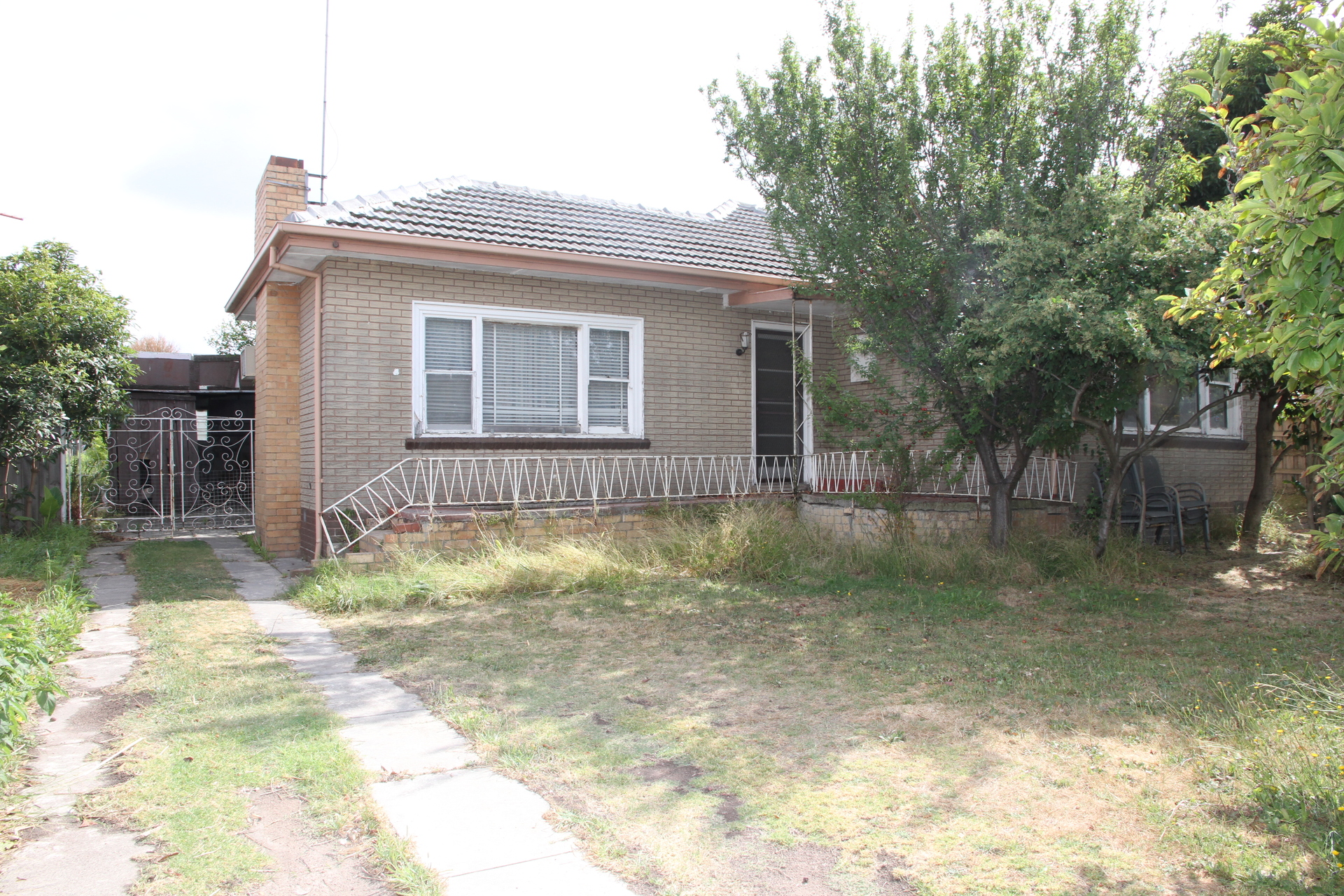 15 Lenore Street, SPRINGVALE VIC 3171