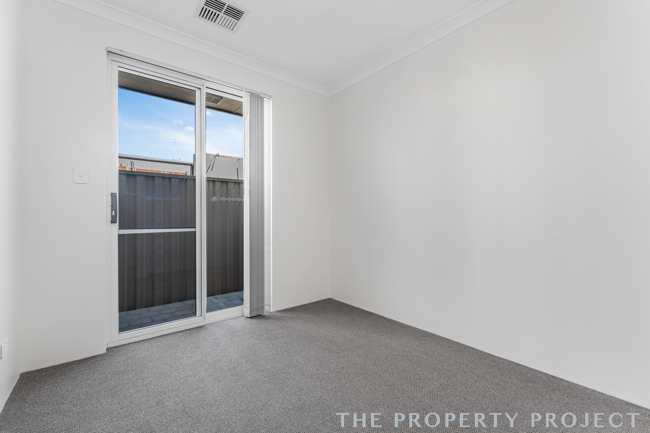 7 Flinders Lane Eglinton WA 6034
