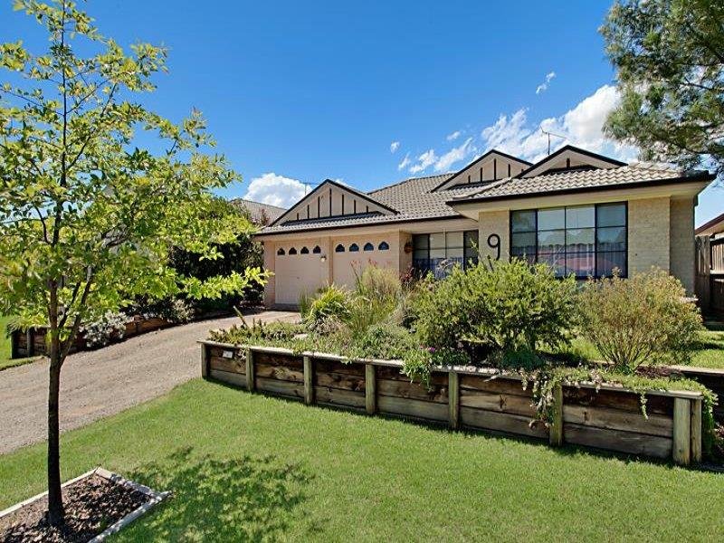 9 Quarters Pl, CURRANS HILL NSW 2567