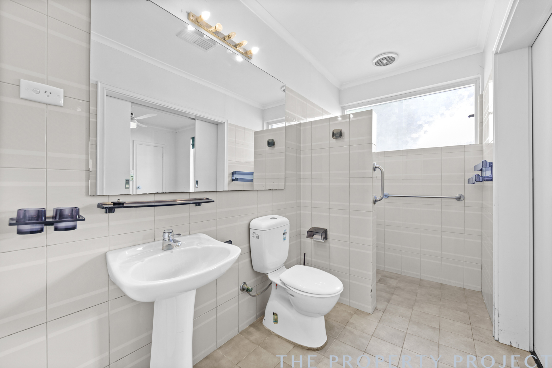 27 Sandover Drive Karrinyup WA 6018