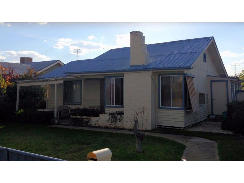 109 Hardinge Street, DENILIQUIN NSW 2710