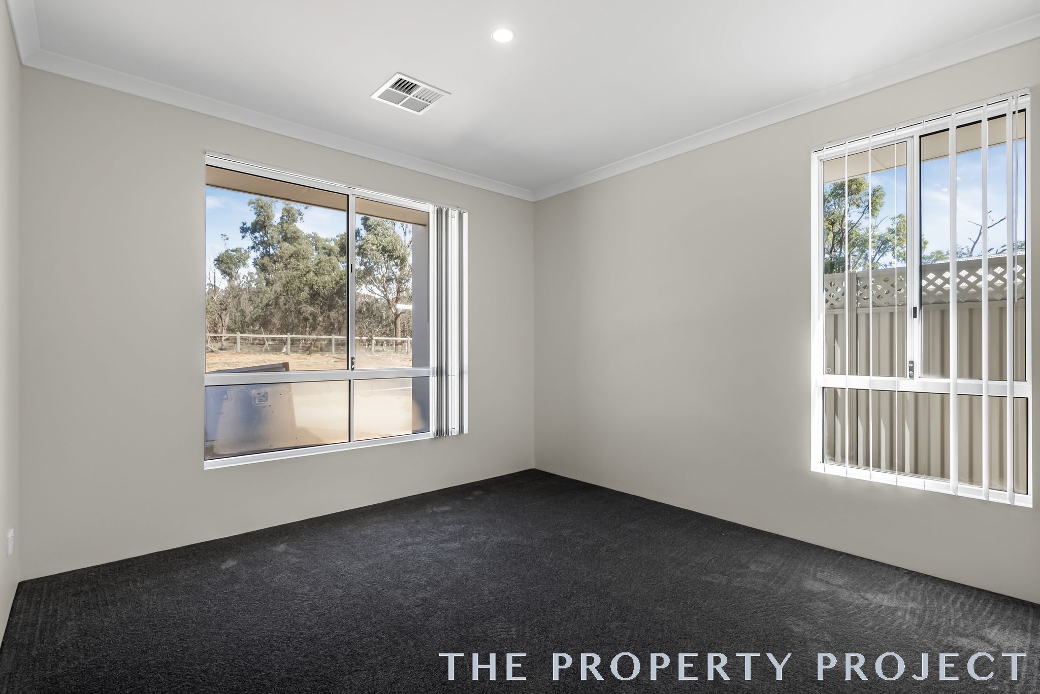 82 Ebrington Rd Wellard WA 6170