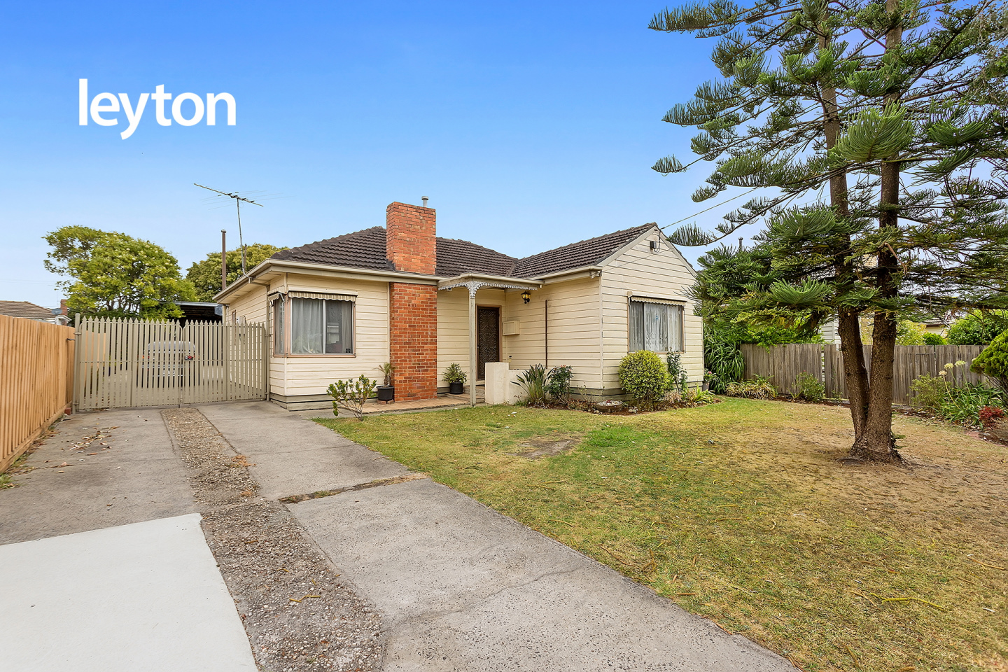 4 Young Street, SPRINGVALE VIC 3171