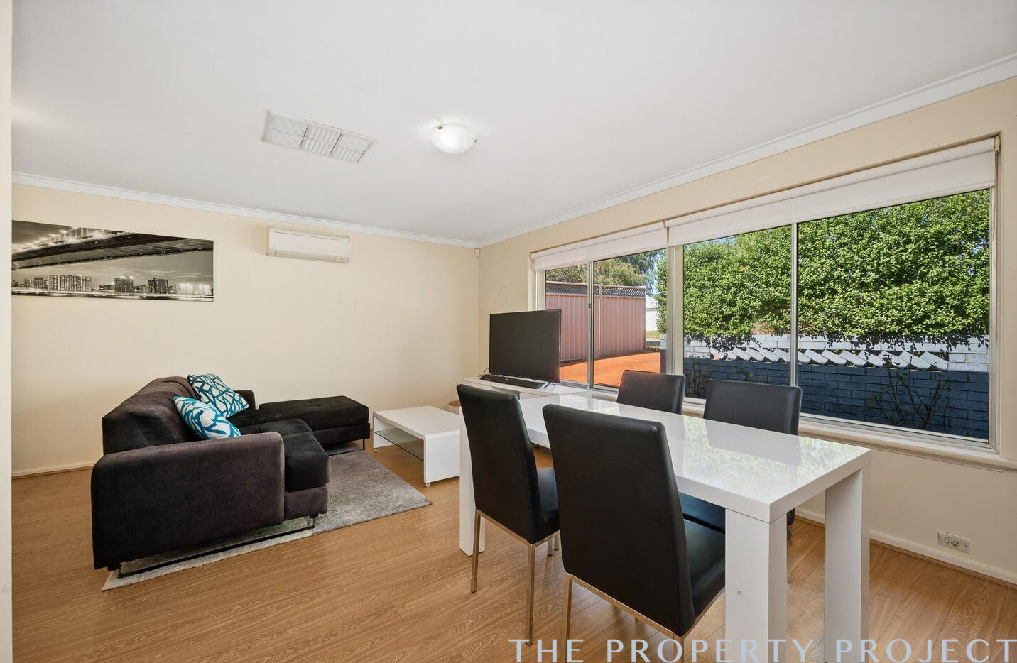 10 Farringdon Way Huntingdale WA 6110