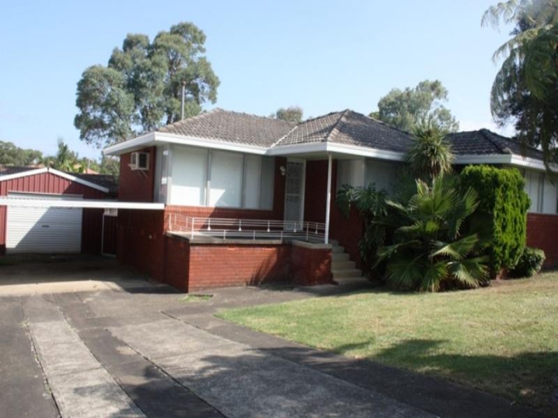 1 Nepean  St, CAMPBELLTOWN NSW 2560