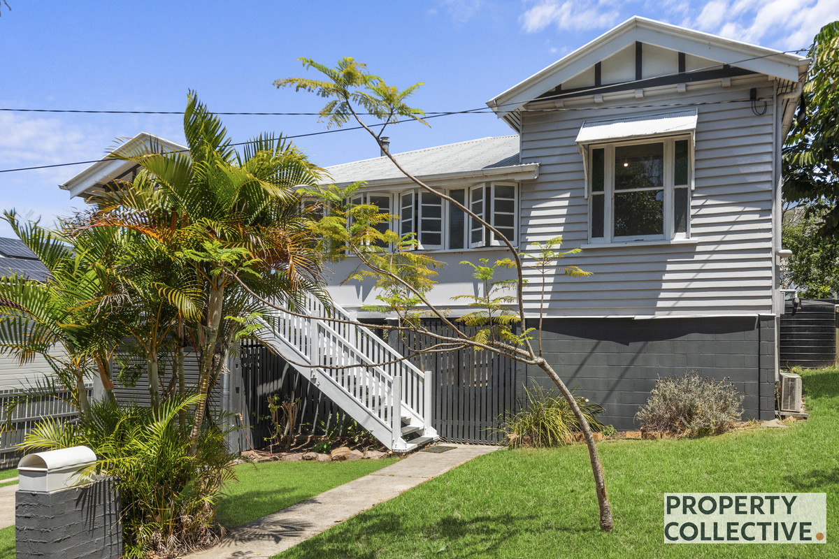 264 Simpsons Road, BARDON QLD 4065
