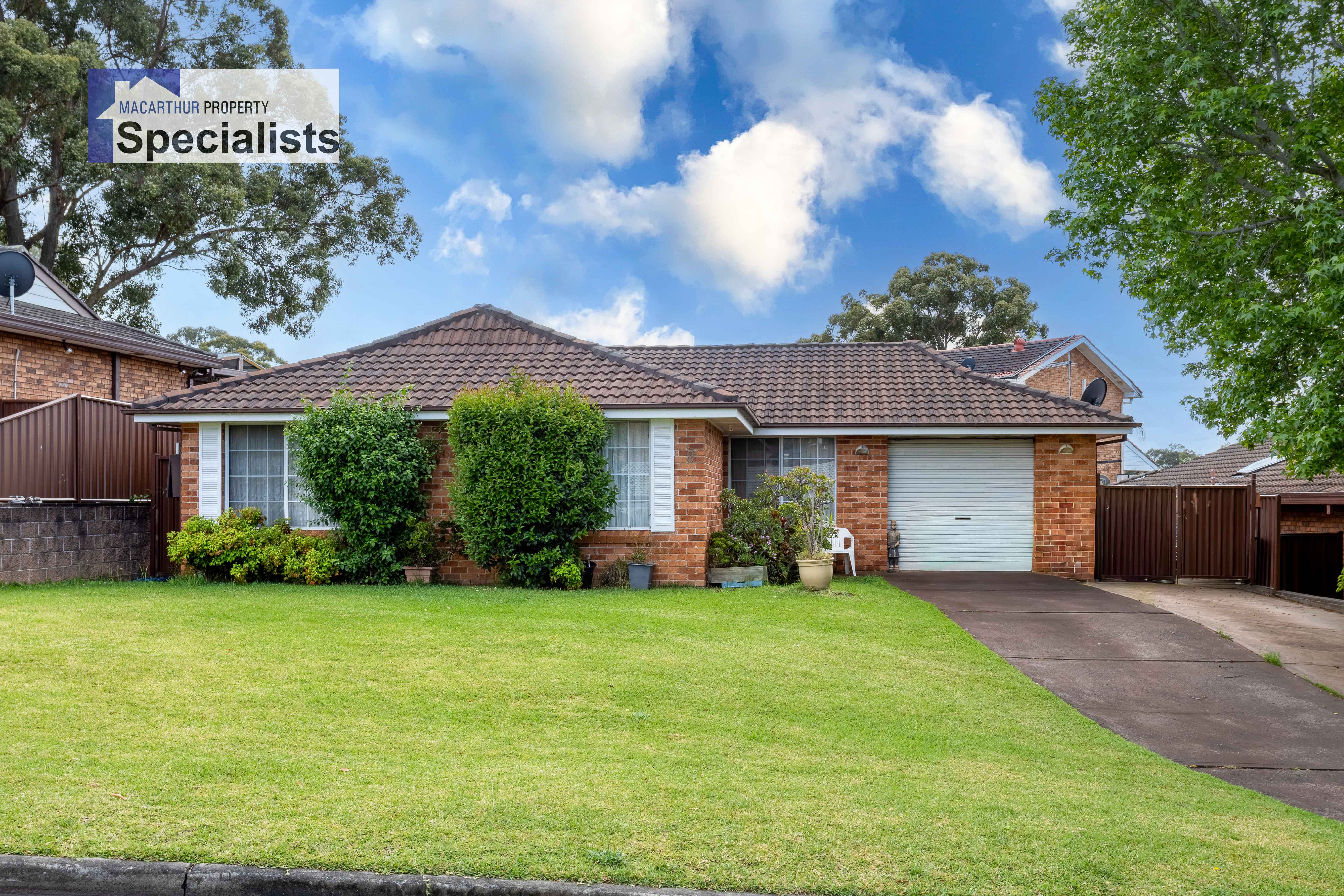 9 Starfighter St, RABY NSW 2566