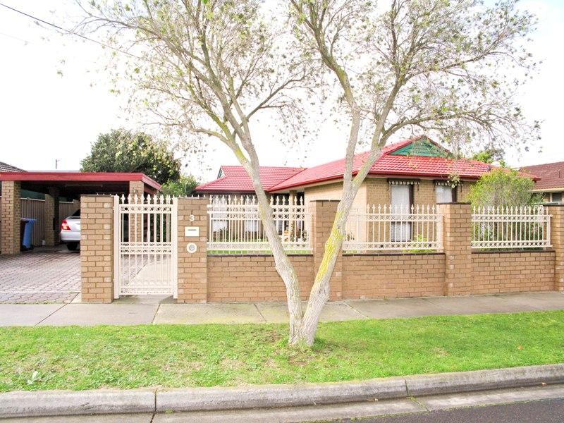 3 Loxwood Avenue, KEYSBOROUGH VIC 3173