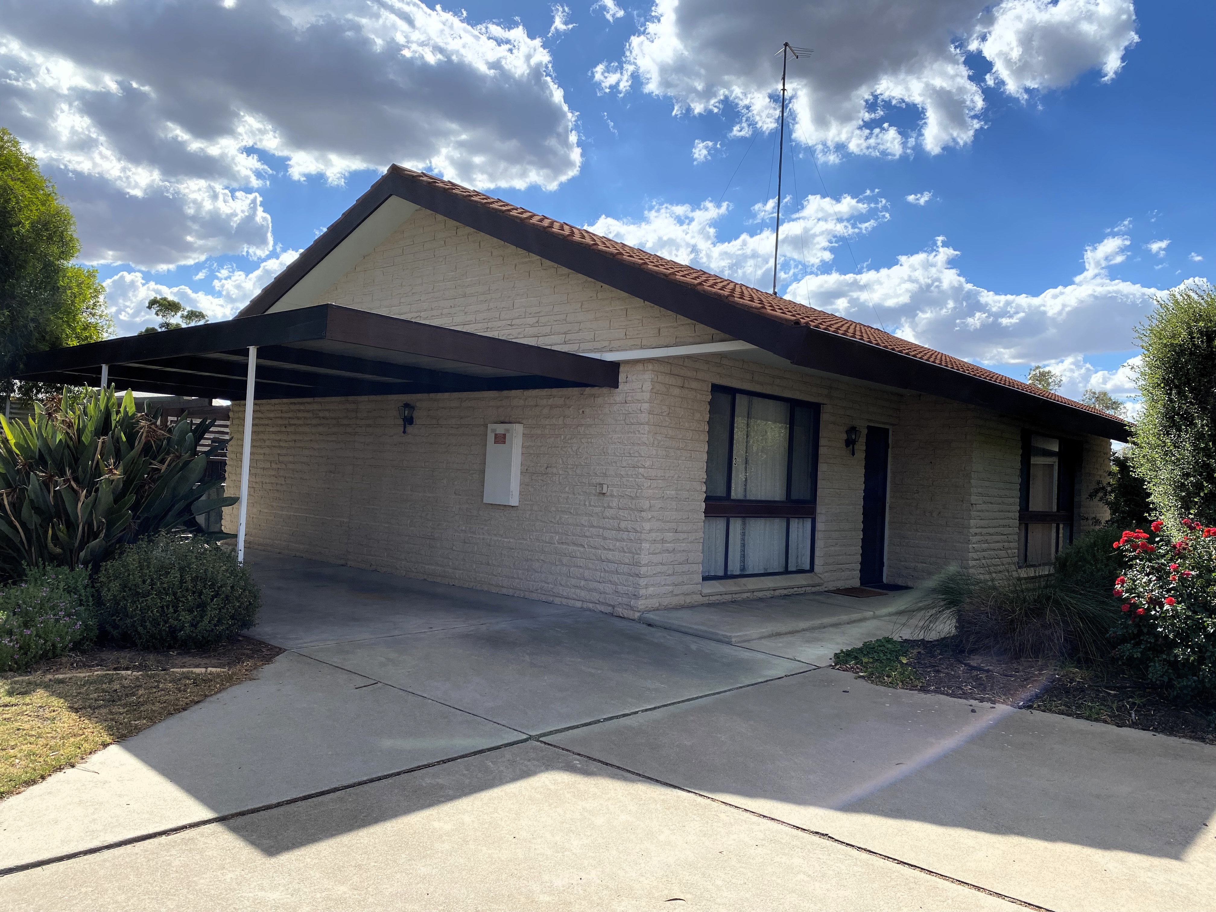 3 / 4 Livingstone Street, WARRACKNABEAL VIC 3393