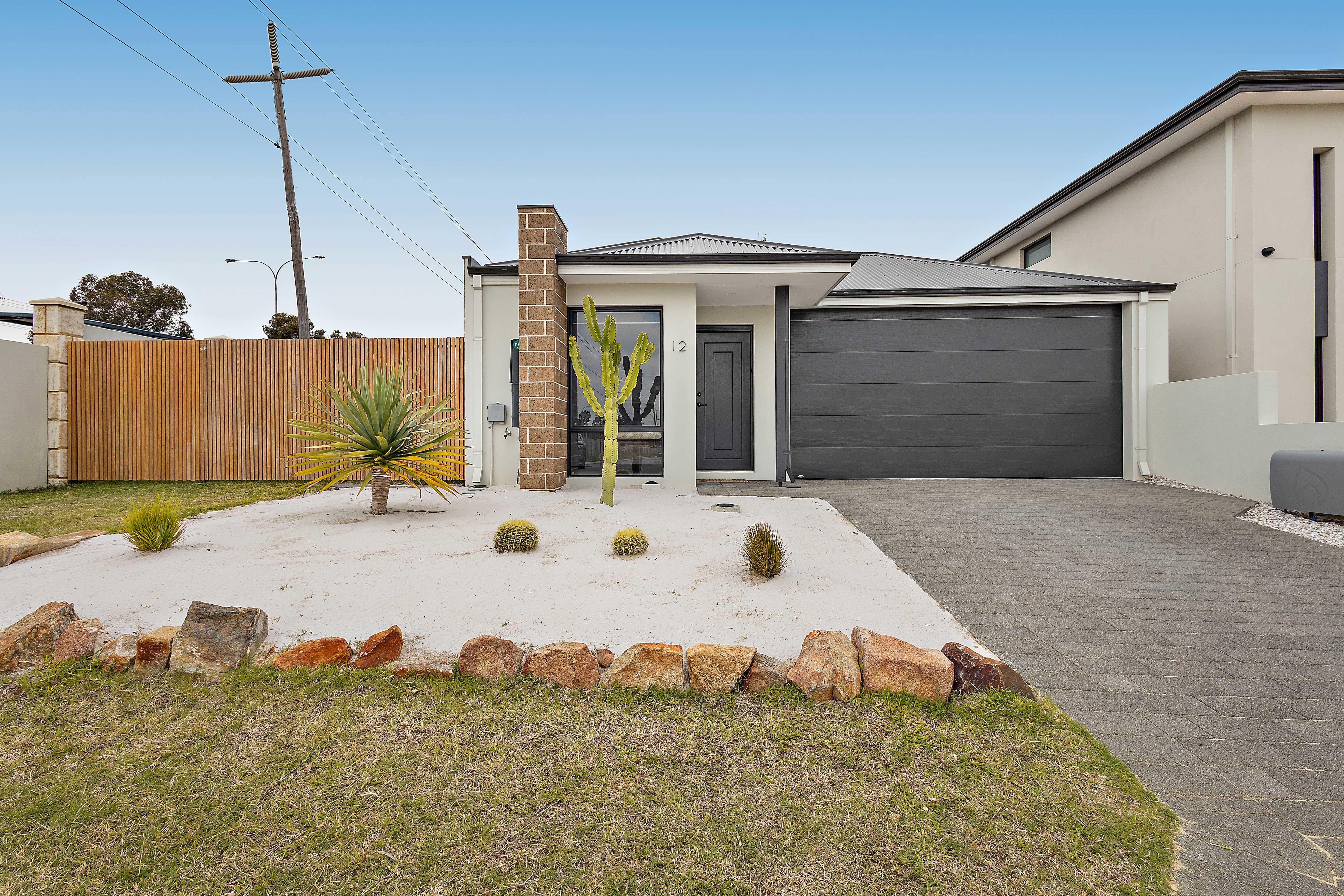 12 Claret Loop, WOODVALE WA 6026