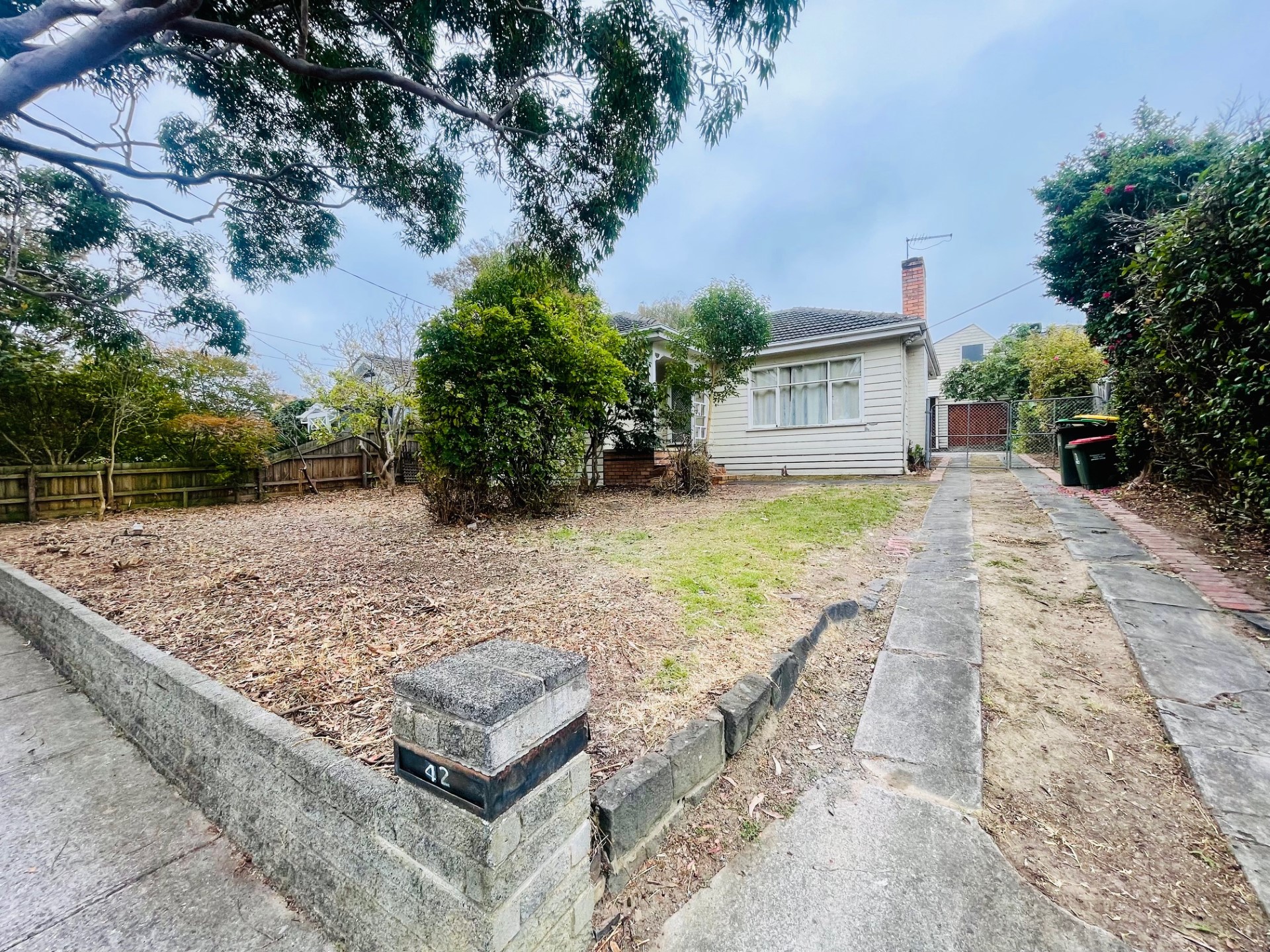 42 Mccubbin Street, BURWOOD VIC 3125