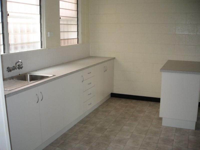 1 / 201 Kings Road, PIMLICO QLD 4812