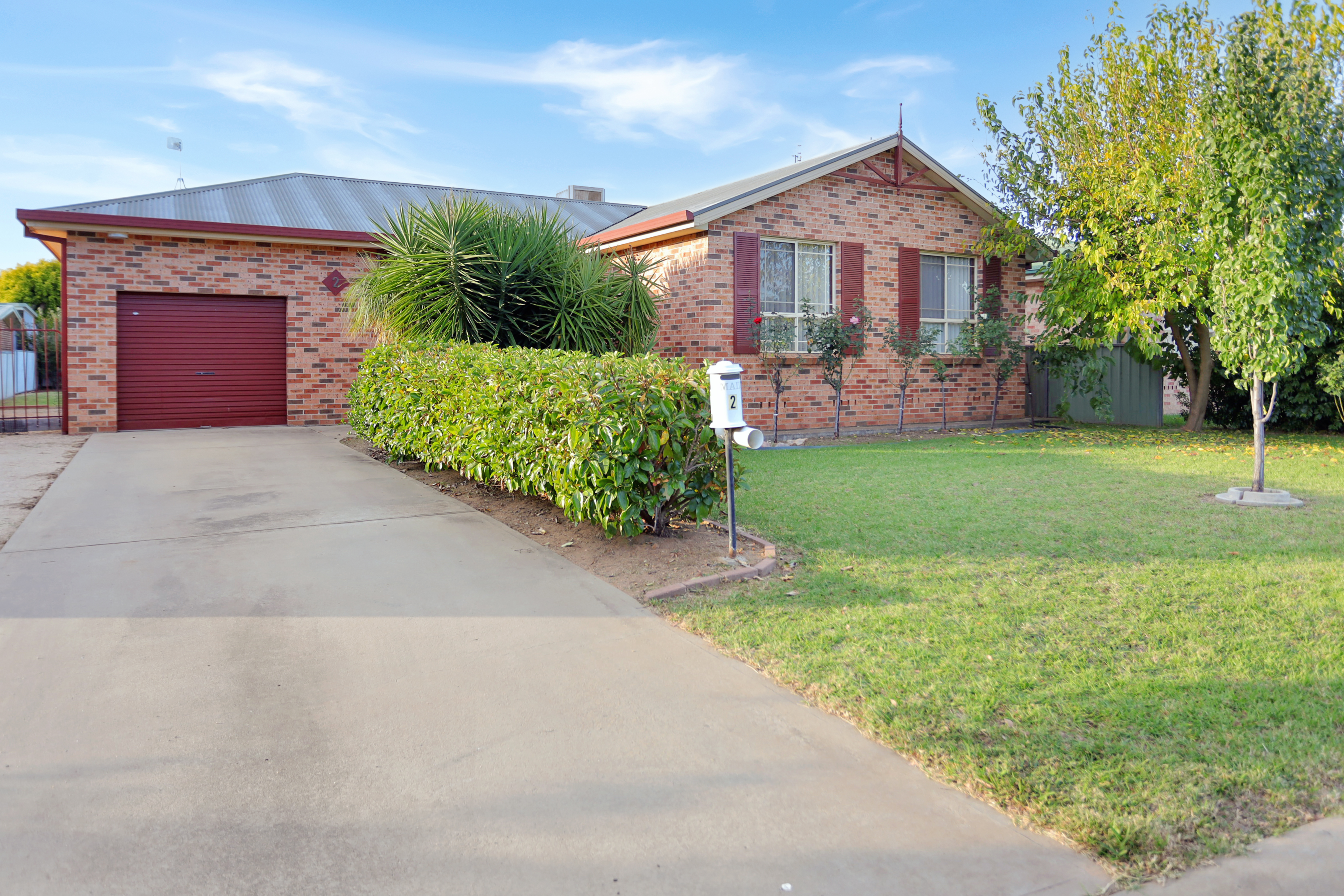 2 Koala Place, FORBES NSW 2871