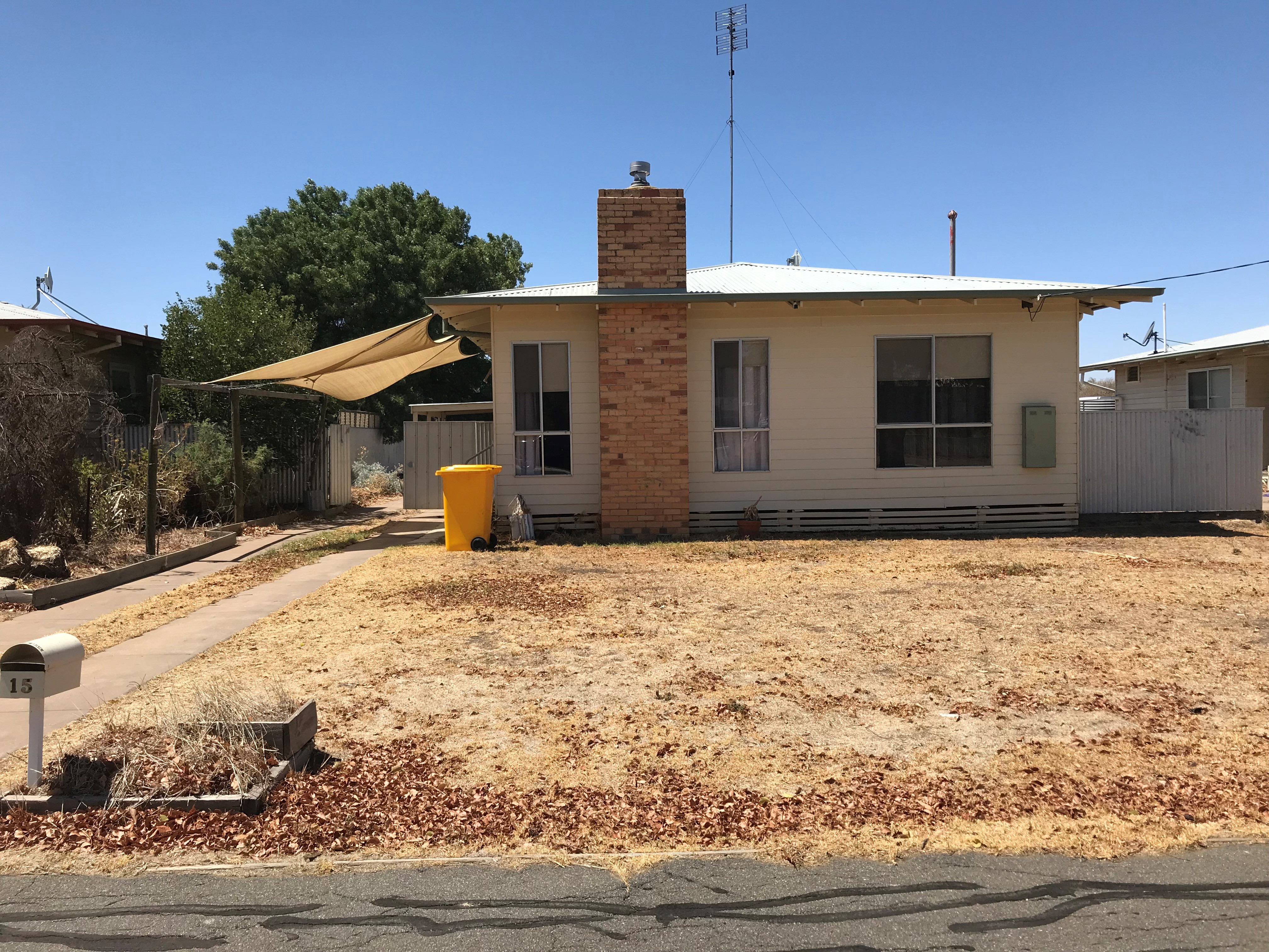 15 Clifford Street, WARRACKNABEAL VIC 3393