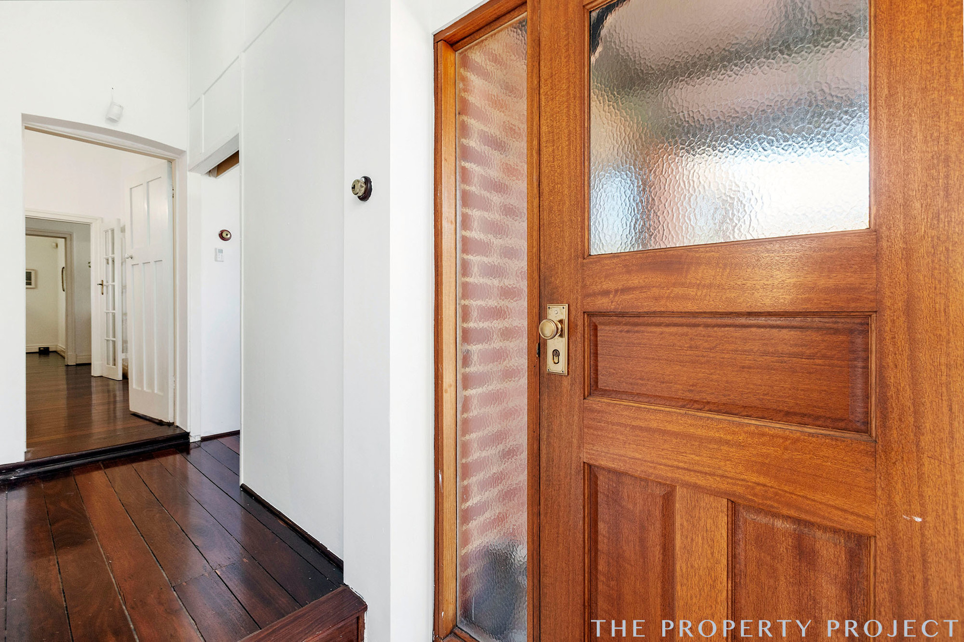 28 Leonard Street Victoria Park WA 6100
