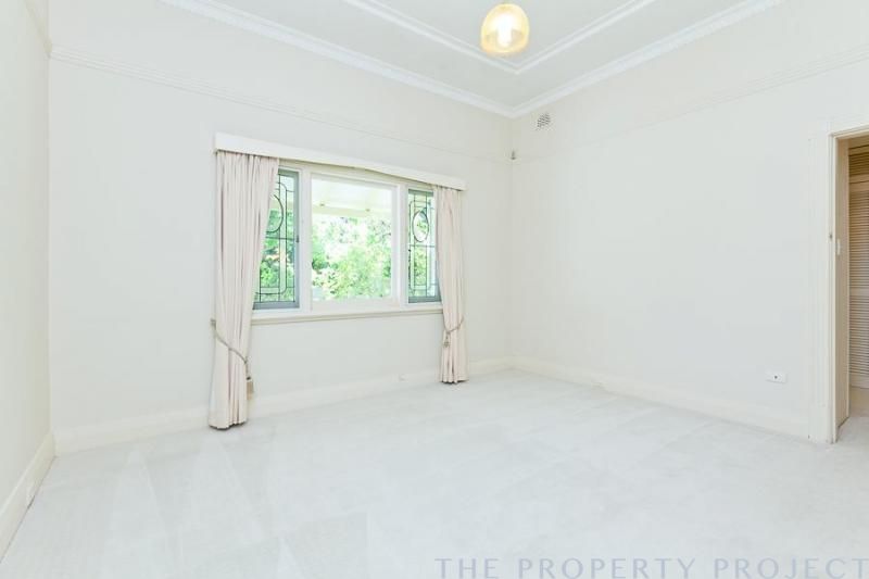 68 Minora Road Dalkeith WA 6009