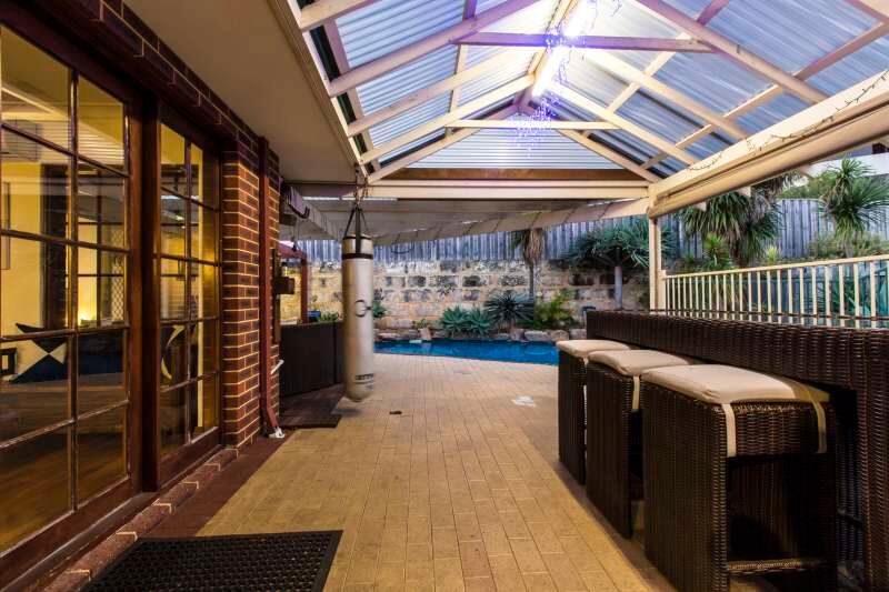 2 Hermite Rise Sorrento WA 6020