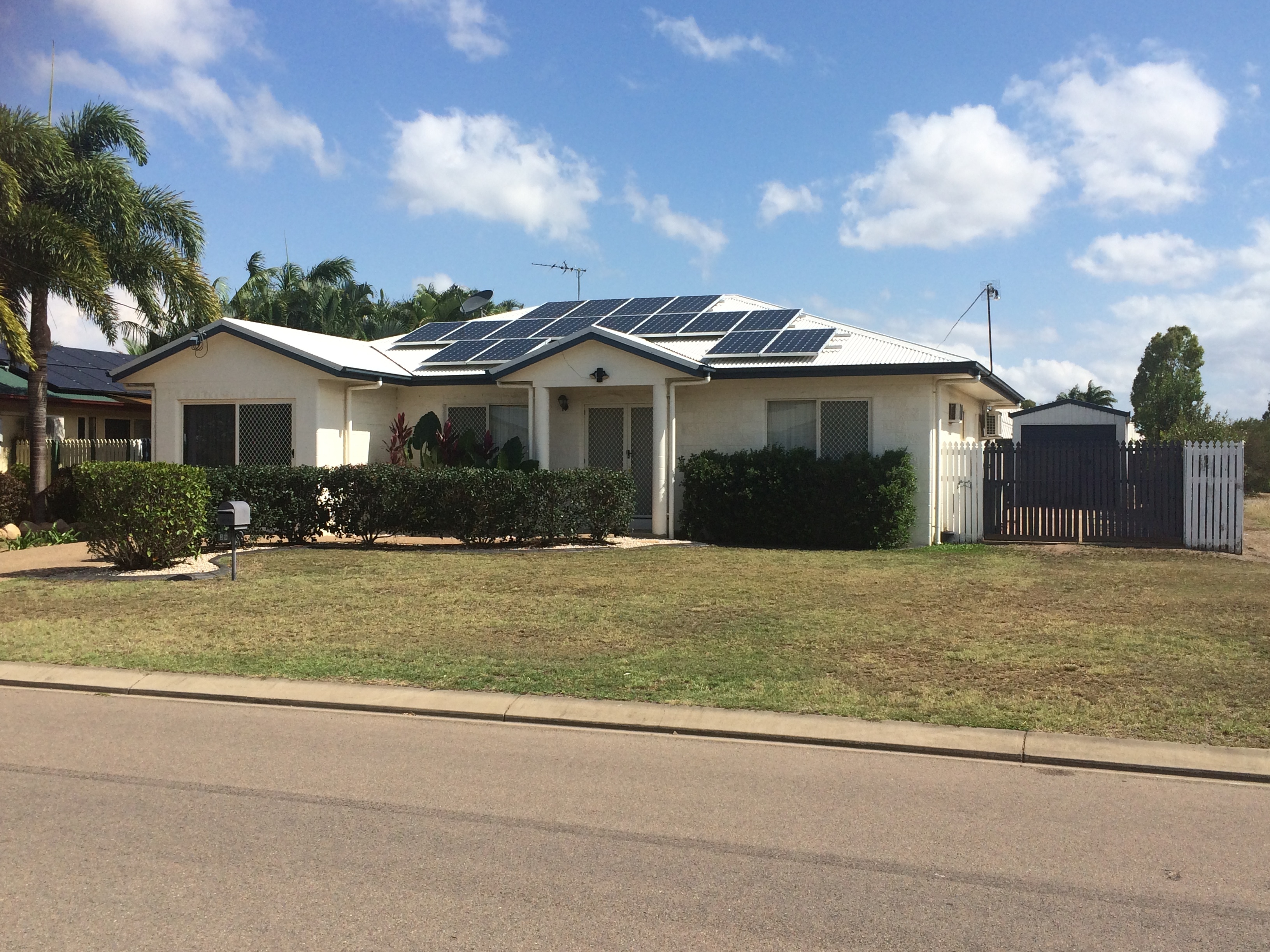 39 Elton Drive, KELSO QLD 4815