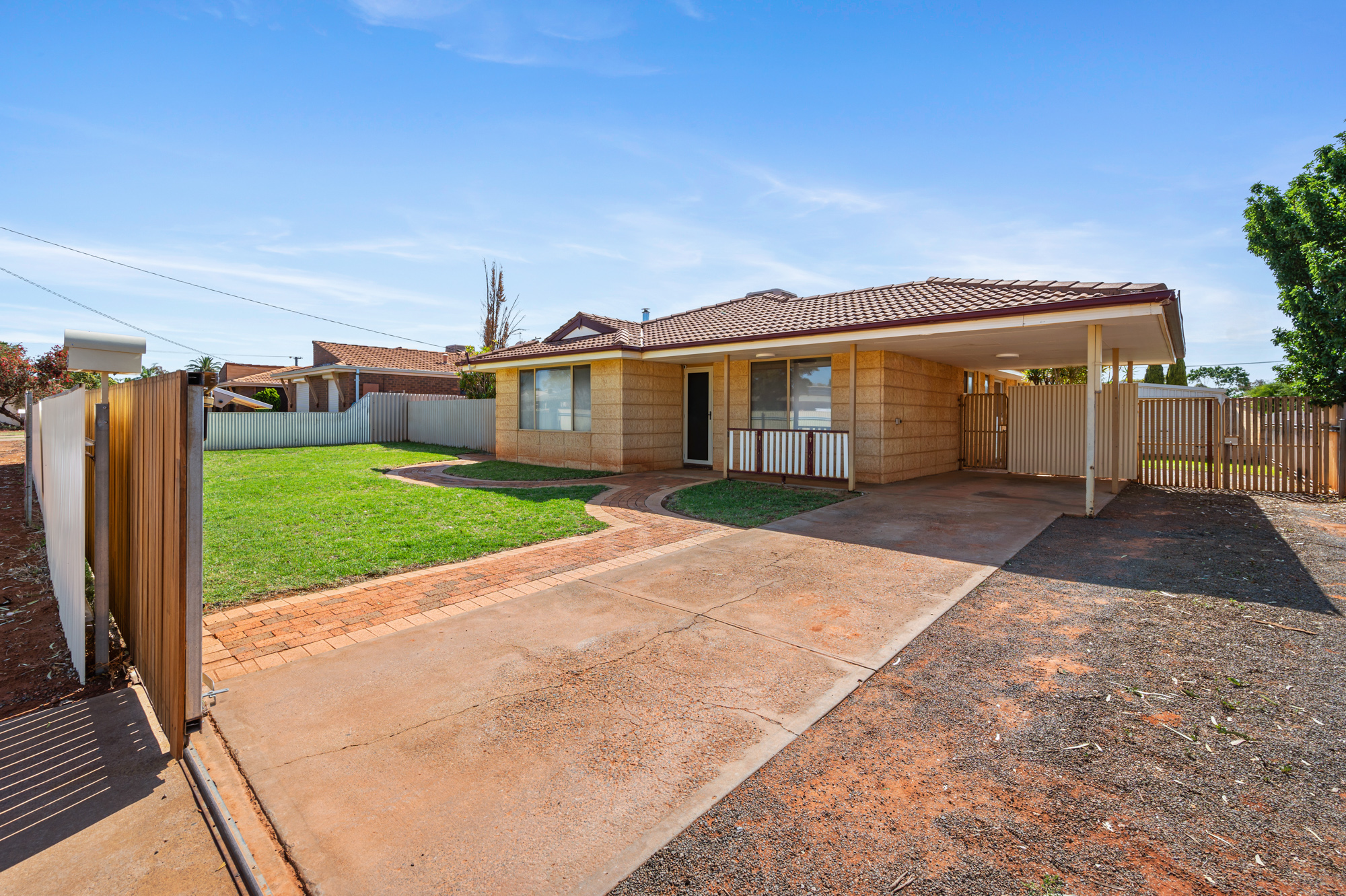108 Graeme Street, HANNANS WA 6430