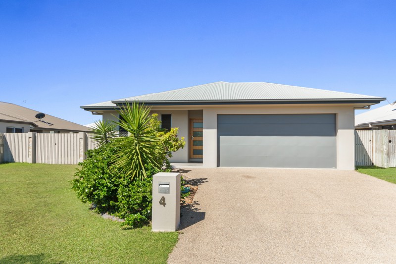 4 Cassinia St, MOUNT LOW QLD 4818