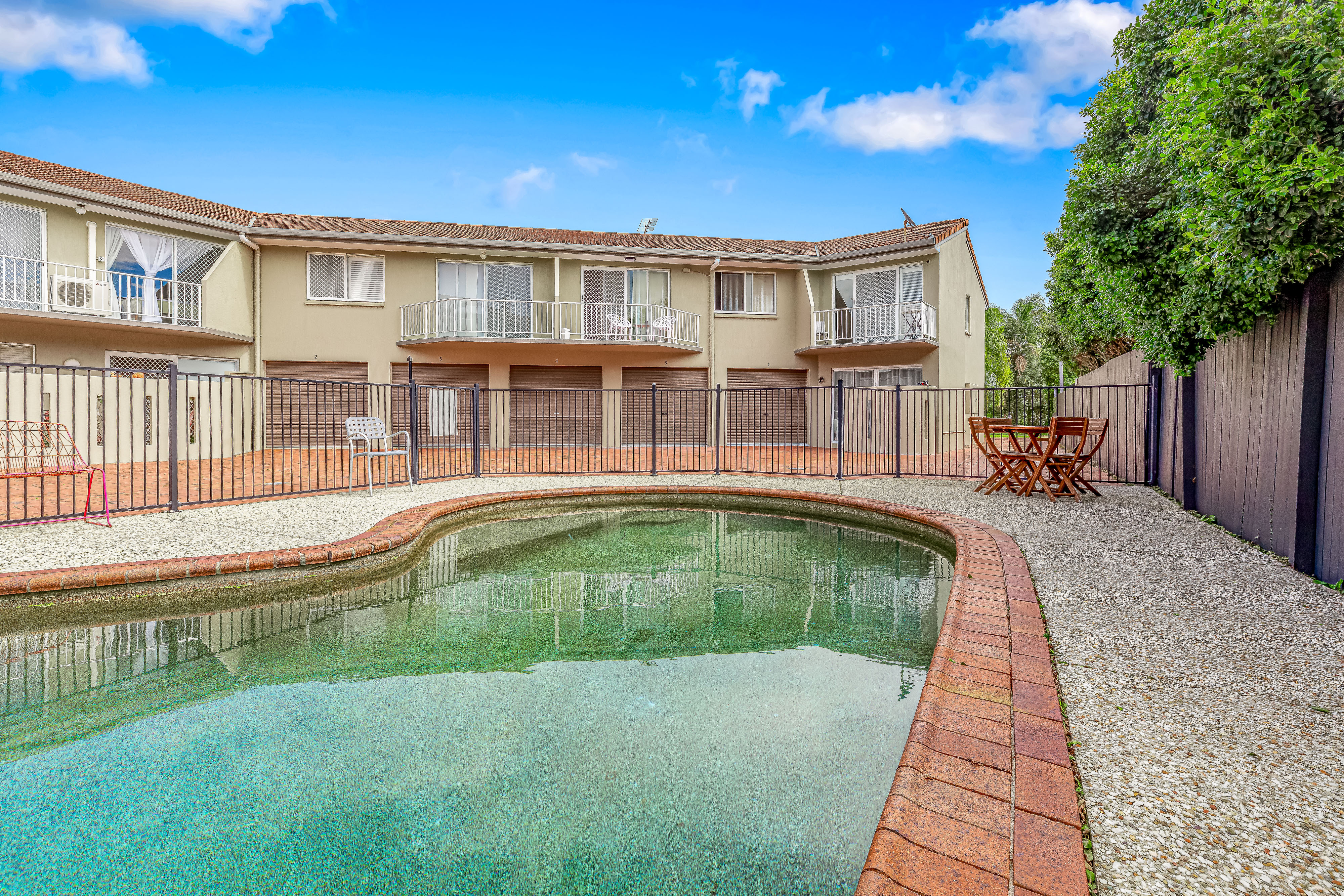 4 / 7 Clematis Court, MARCOOLA QLD 4564