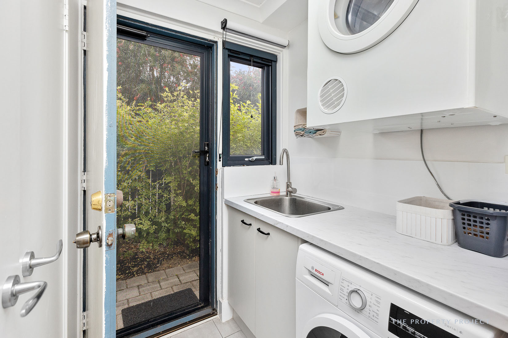 4a Rush Cove Gwelup WA 6018