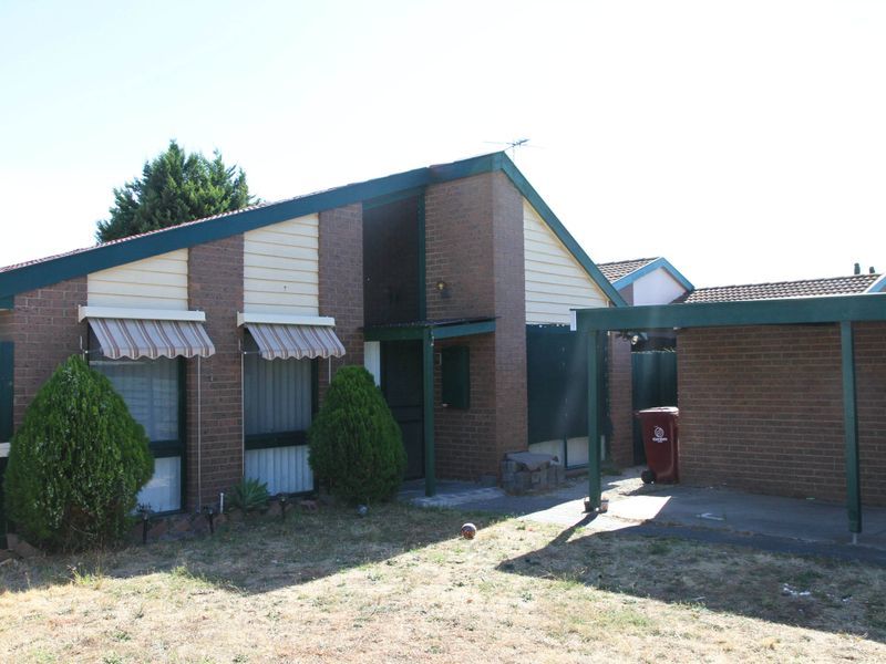 17 Dryandra Crescent, KEYSBOROUGH VIC 3173