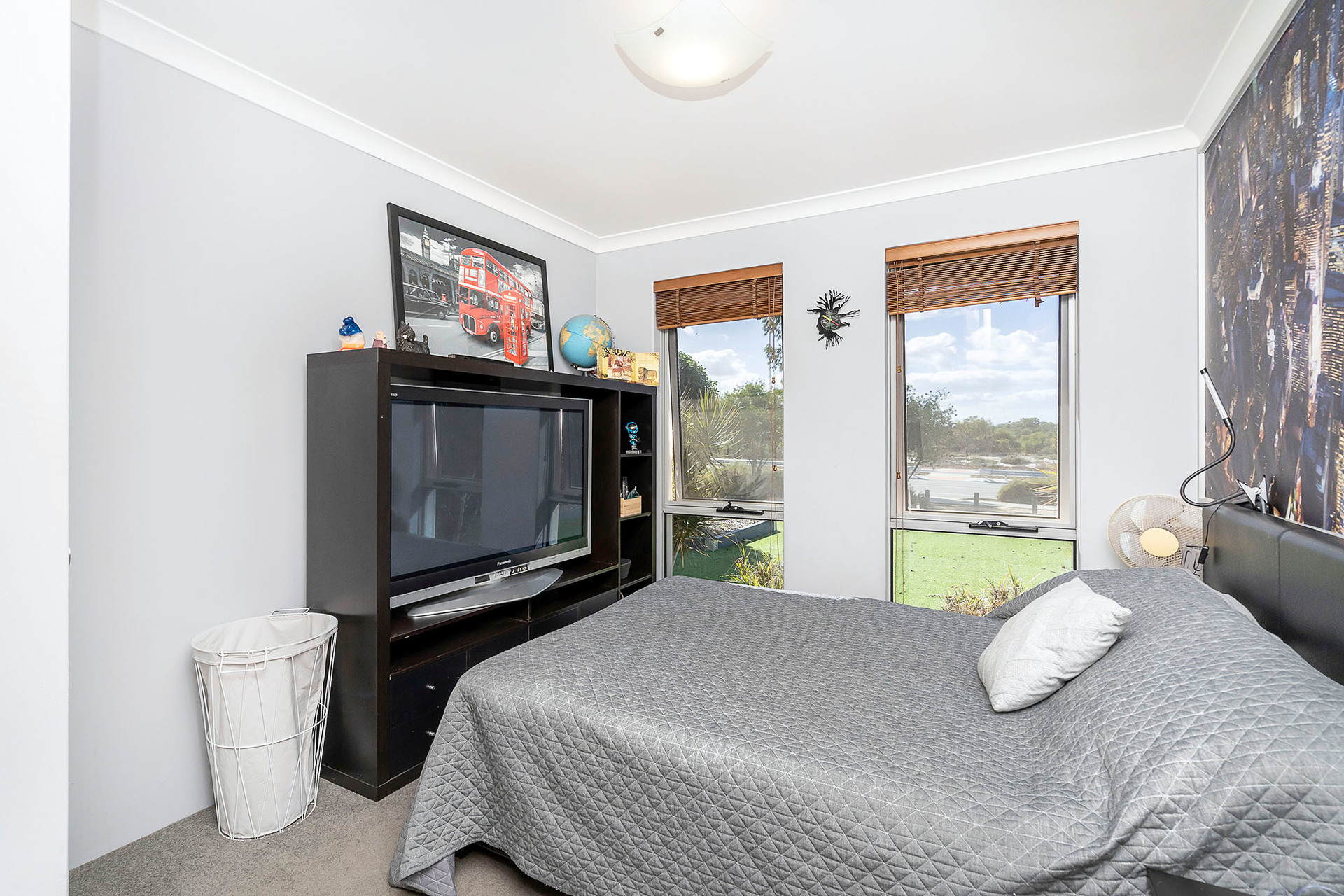 16 Merrivale Circle Tapping WA 6065