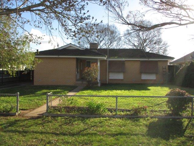 31 Camp Street, WATCHEM VIC 3482