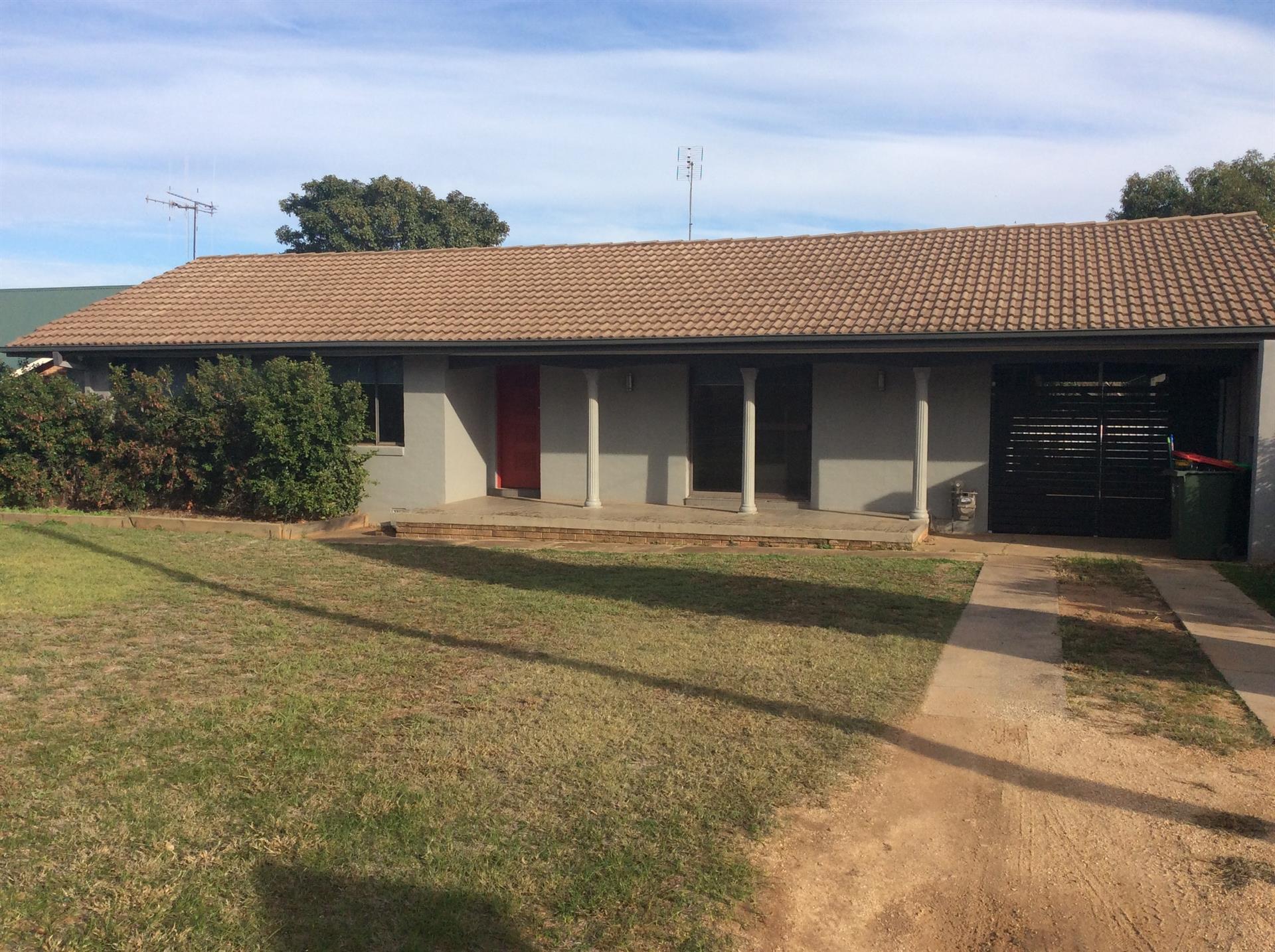 102 Calarie Road, FORBES NSW 2871