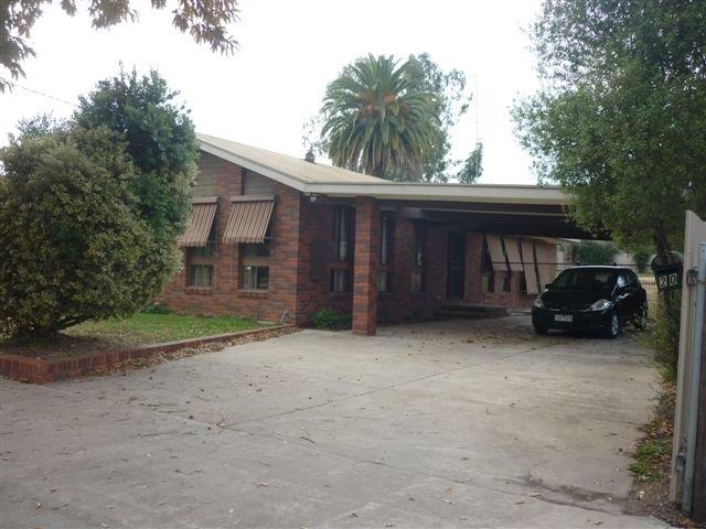 20 Kings Avenue, ST ARNAUD VIC 3478