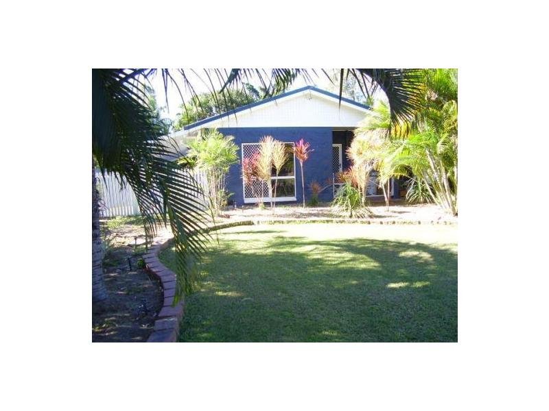 16 Mostyn Crescent, BUSHLAND BEACH QLD 4818