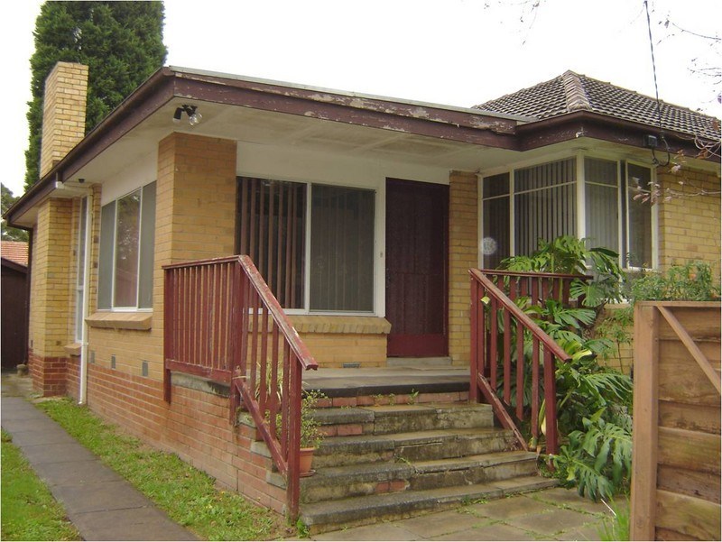 19 Longbrae Avenue, FOREST HILL VIC 3131