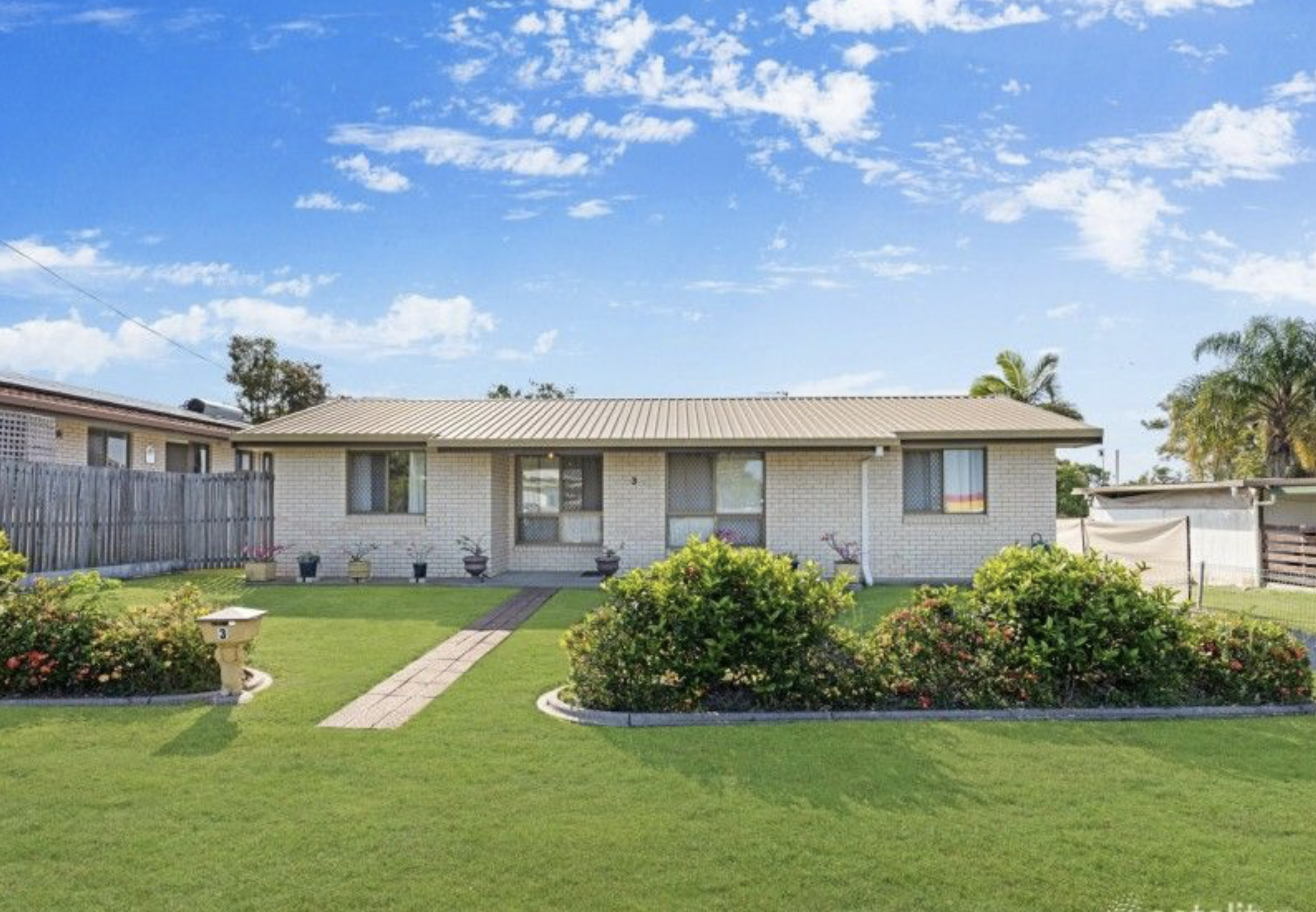 3 Clarke St, PIALBA QLD 4655